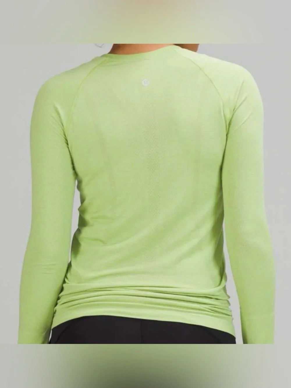Lululemon Swiftly Tech Long Sleeve Women's Shirt